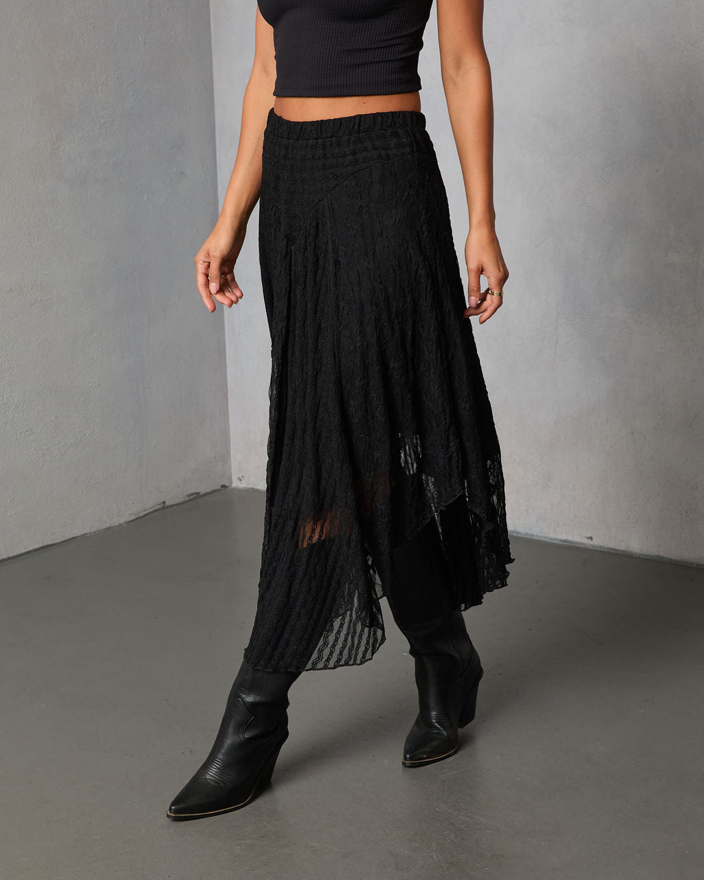 Moonthread Lace Darted Hem Midi Skirt - Image 3
