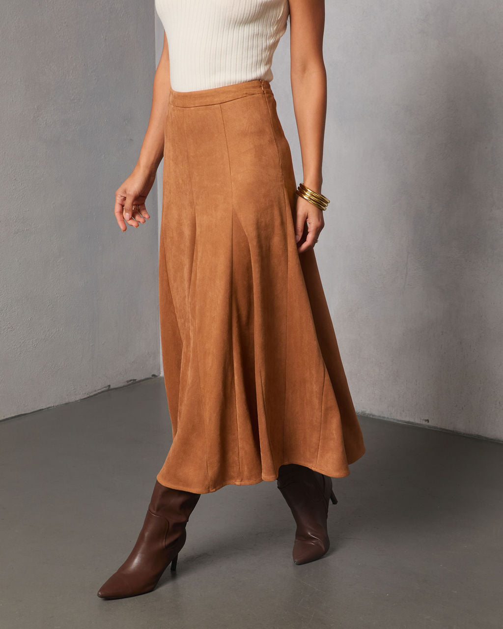 Maicie Pleated Faux Suede Maxi Skirt - Image 3