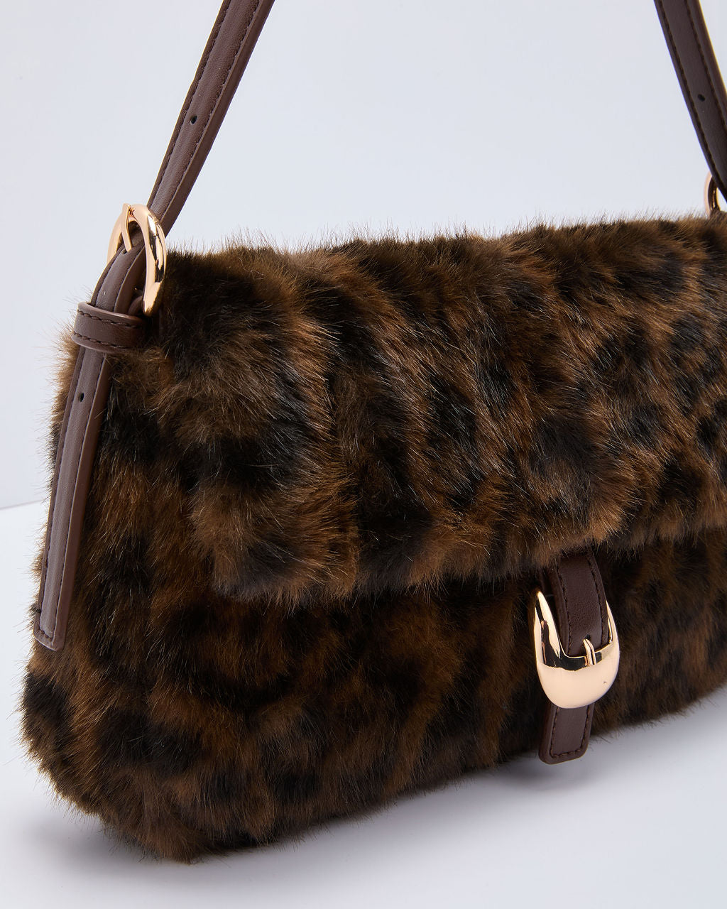 Janine Faux Fur Shoulder Bag - Image 5