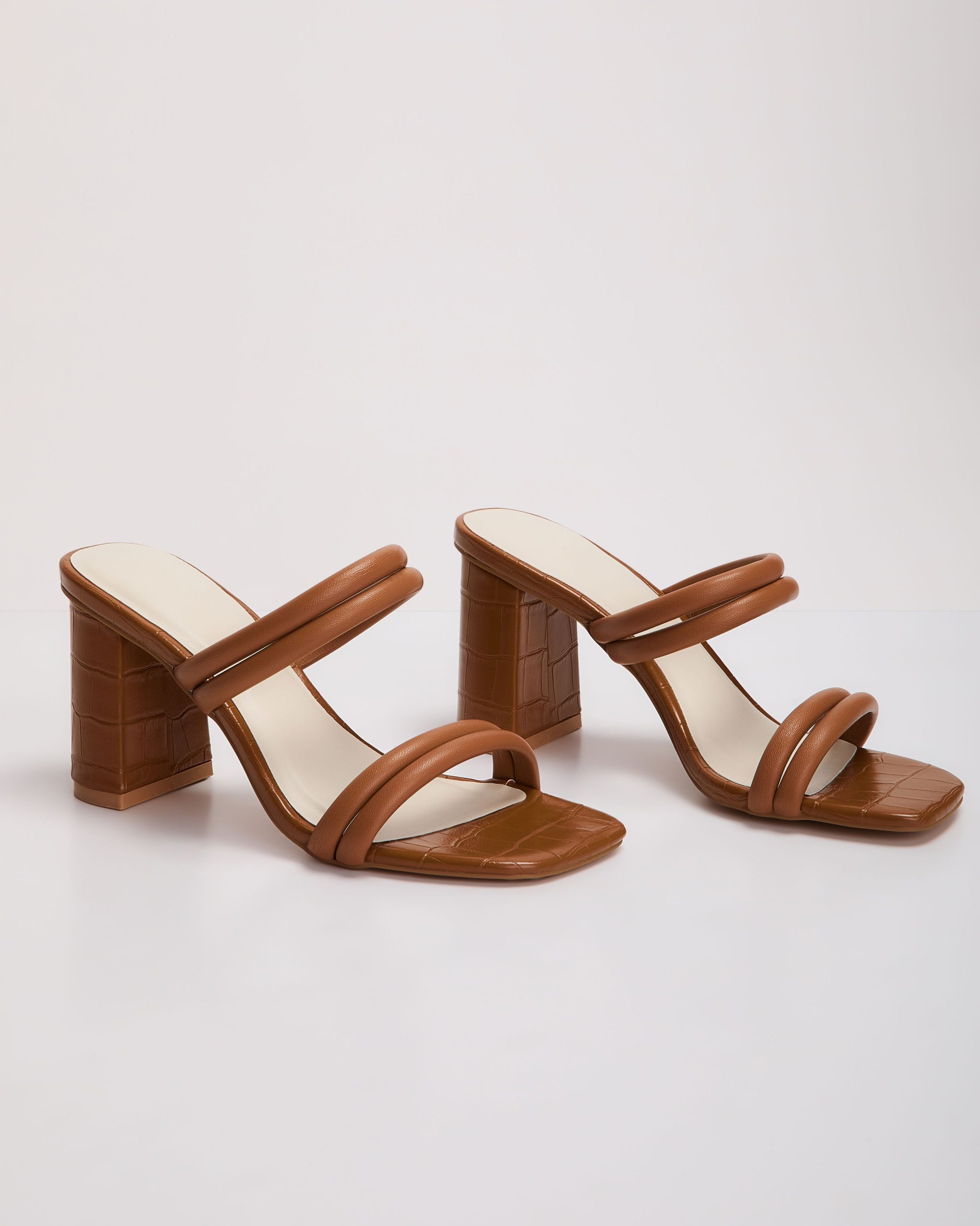 Sonia Heeled Sandal - Image 4