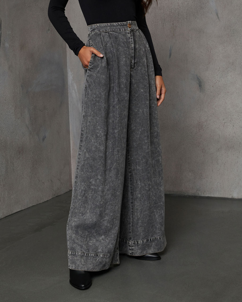 Kinslei High Rise Wide Leg Pants - Image 3