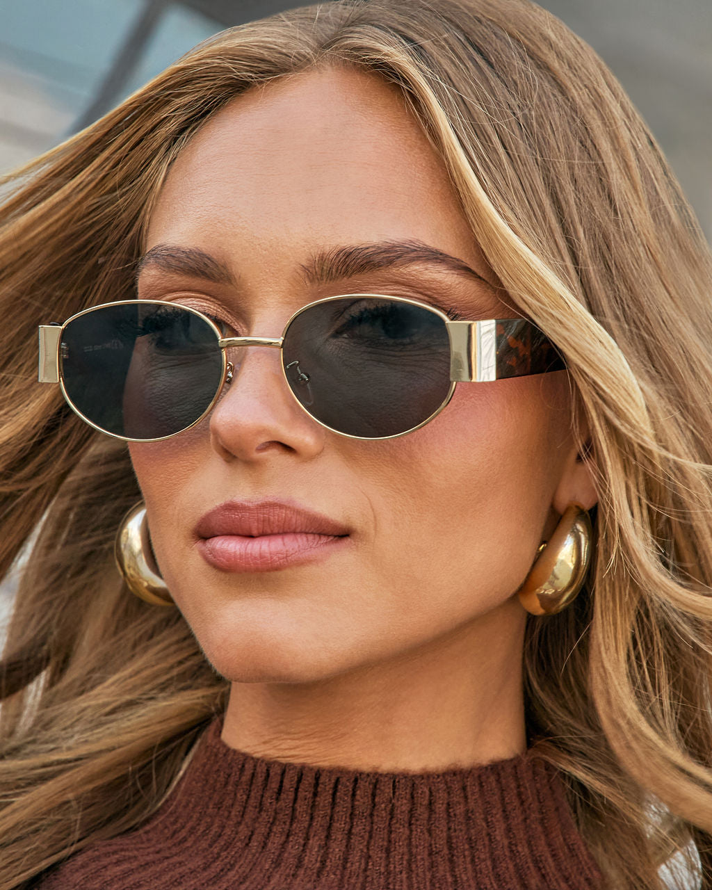Alysin Round Frame Sunglasses - Image 4