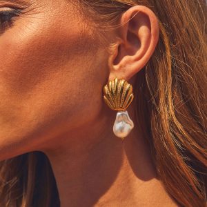 Joyice Drop Shell Earrings