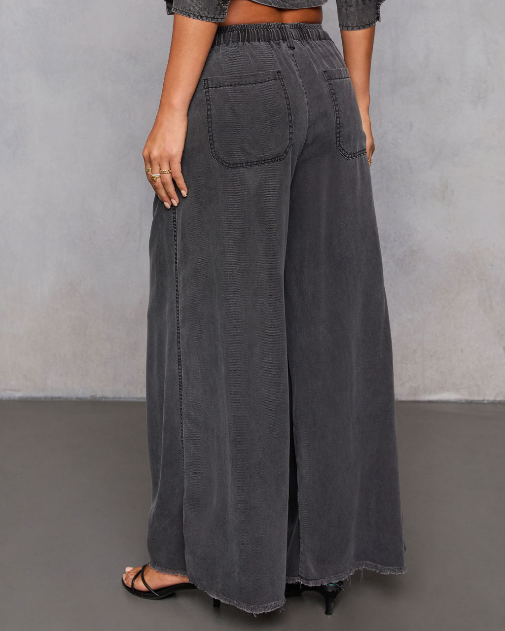 Easy Mode Drawstring Pants - Image 4