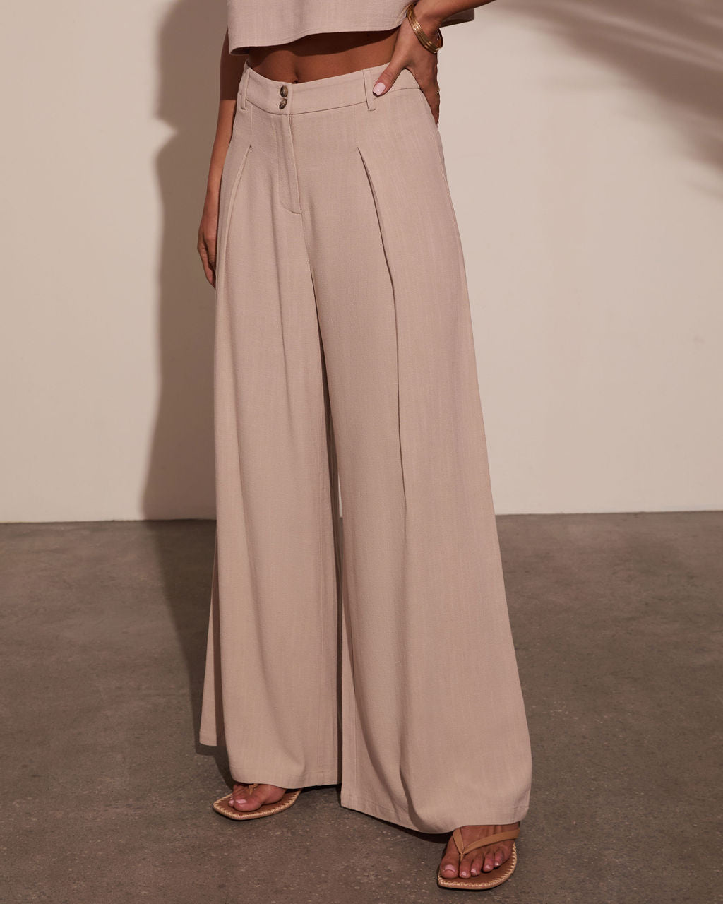 Carissa Pleated Linen Trousers - Image 3