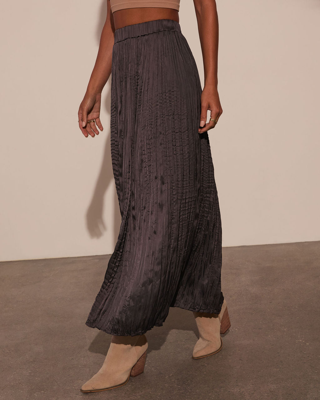 Selah Plisse Maxi Skirt - Image 3