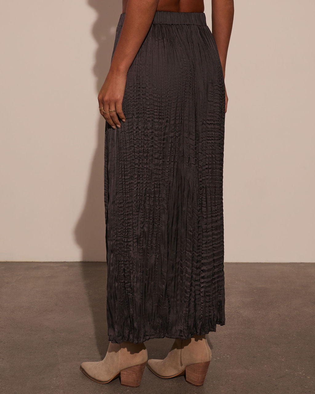 Selah Plisse Maxi Skirt - Image 4